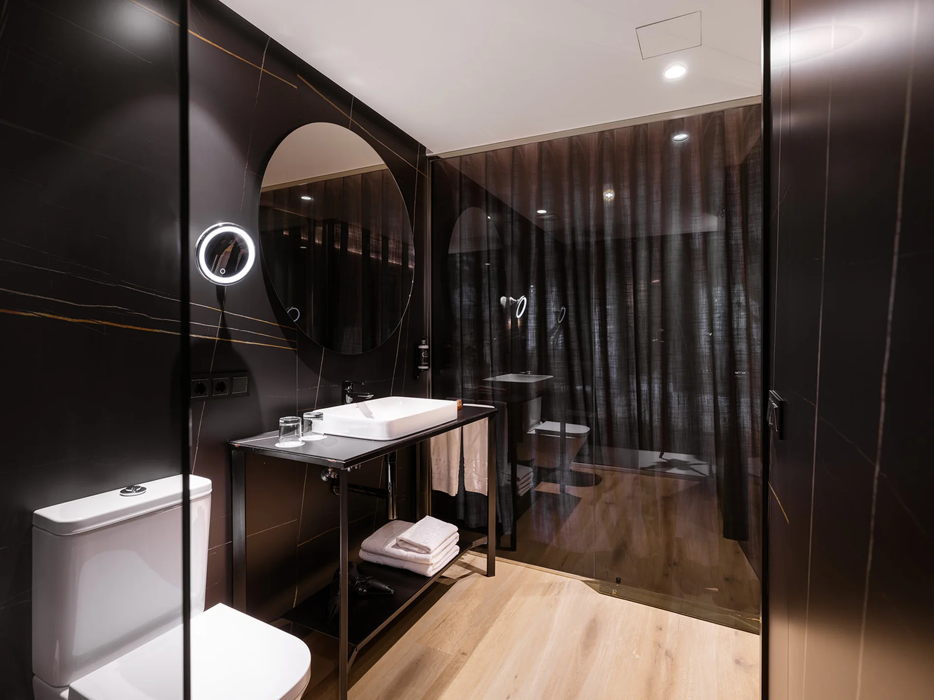 Image - b798eea4-45e9-4948-9811-83cc6bdb28f5