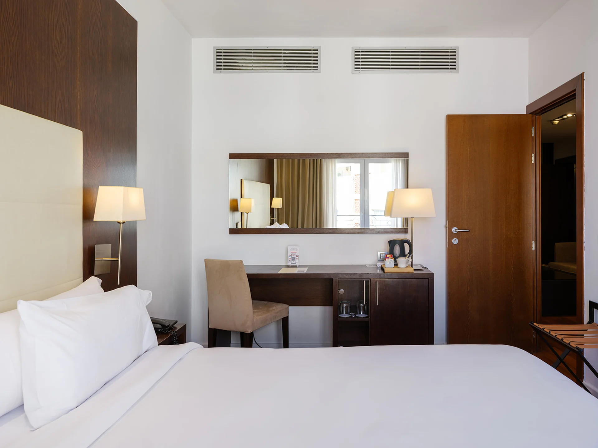 Image - ce998fcd-e254-40d4-8fb9-d50c7db970a9