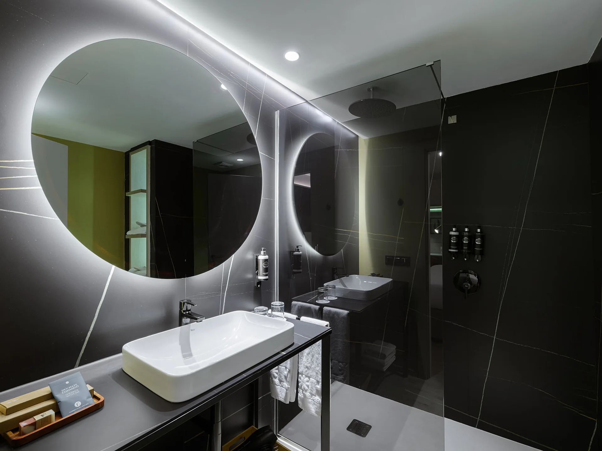 Image - 3dbed8c2-fadd-44e8-a6f1-b92d7a0aee75