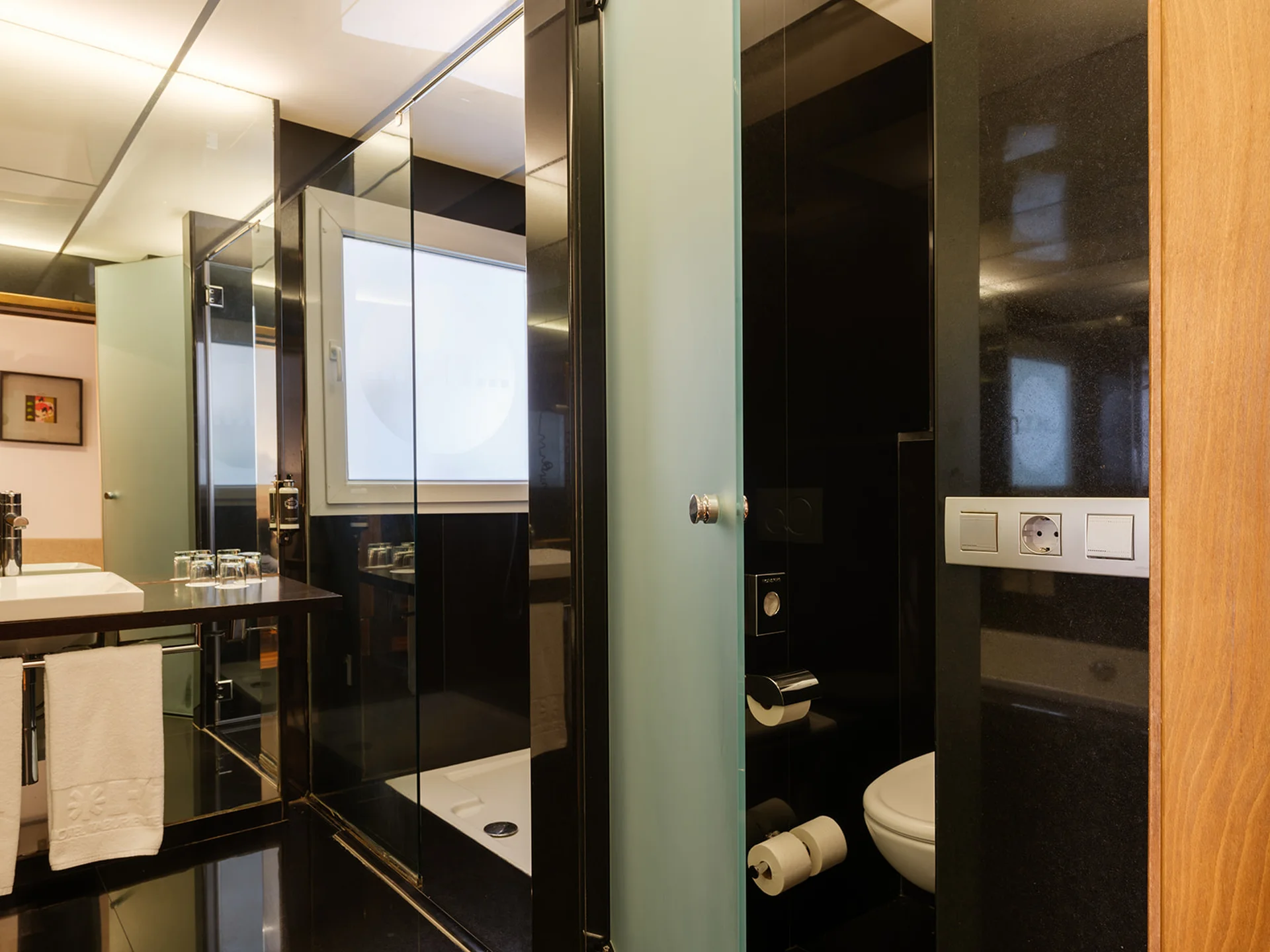 Image - 460d4399-2cc8-42db-bdca-8700df7ce103